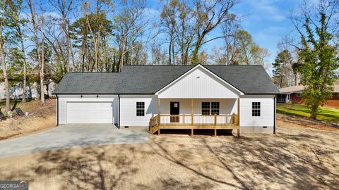 Photo of 105 Keisha Lane, Calhoun, GA 30701 (MLS # 10687357)