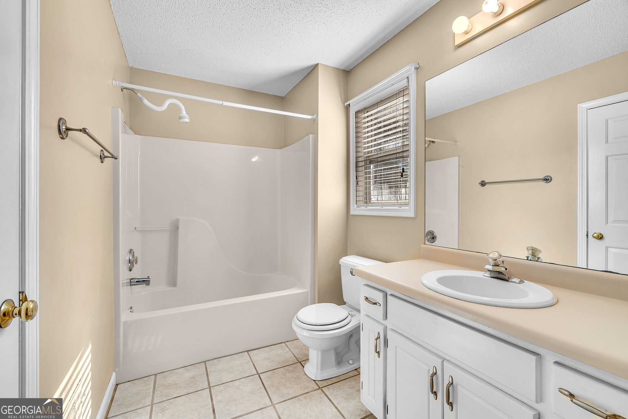 Hampton, Georgia 30228, United States, 4 Bedrooms Bedrooms, ,3 BathroomsBathrooms,Residential,Active,245526