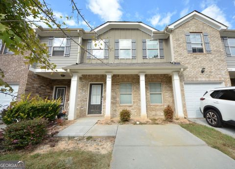 Photo of 1560 Iris Walk, Jonesboro, GA 30238 (MLS # 10642627)