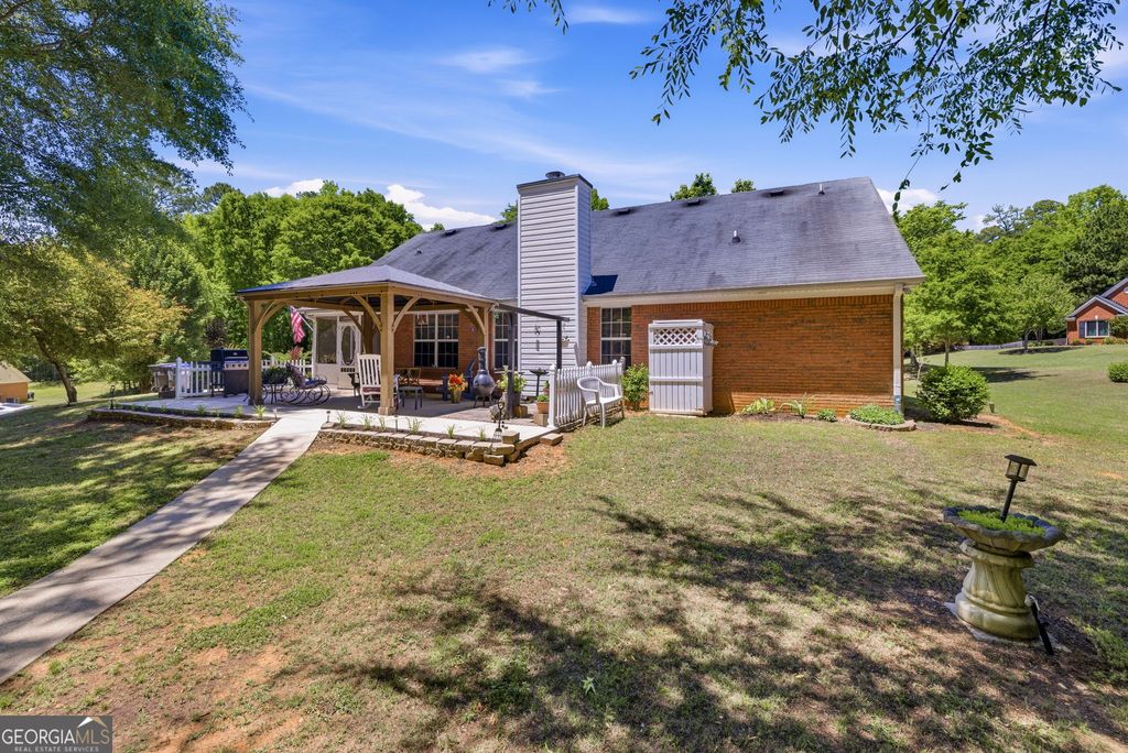 Photo of 21 Field Stone Circle, Jefferson, GA 30549 (MLS # 10760704)
