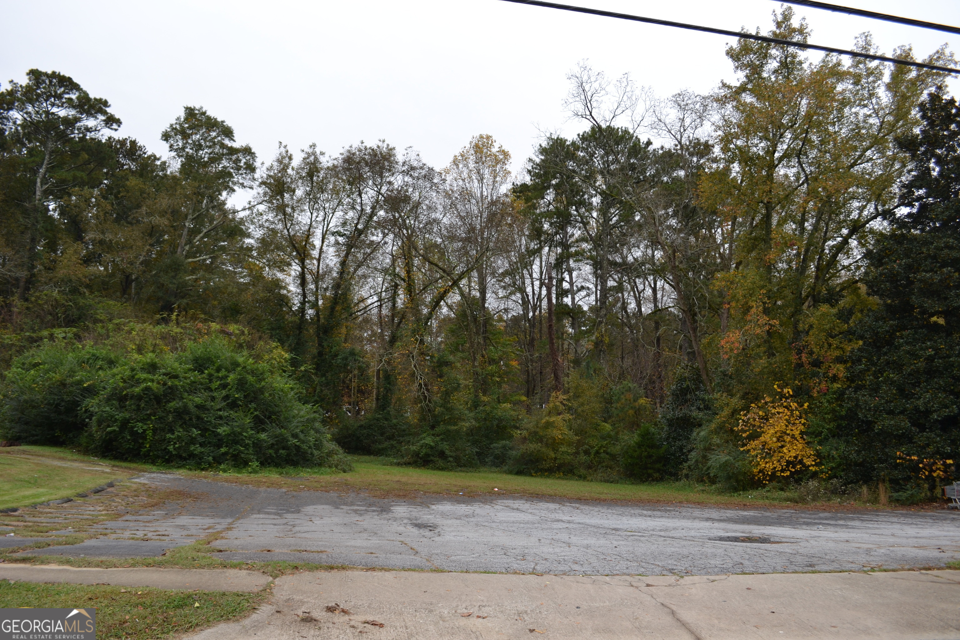 104 W Campbellton RD