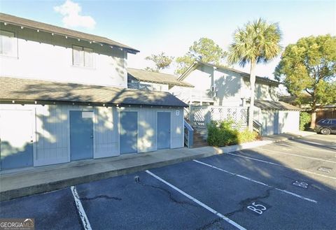 100 Blair RD B6 St. Simons GA 31522
