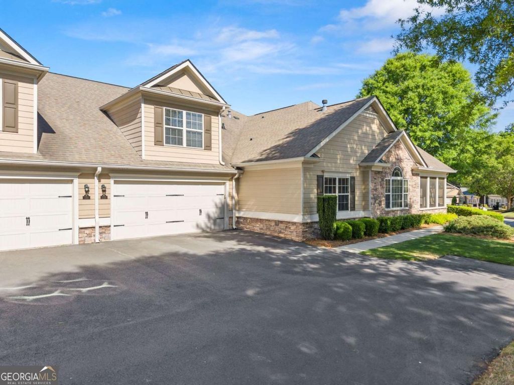 Photo of 1320 Oak Meadows Lane #1802, Cumming, GA 30041 (MLS # 10738077)