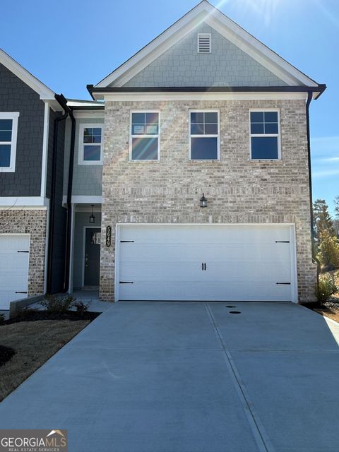 5649 Hislop LN 90 Mableton GA 30126