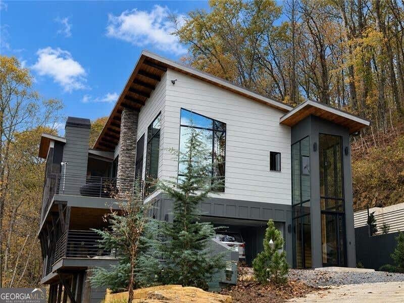 Photo of 970 Lakeview Drive, Blue Ridge, GA 30513 (MLS # 10832777)