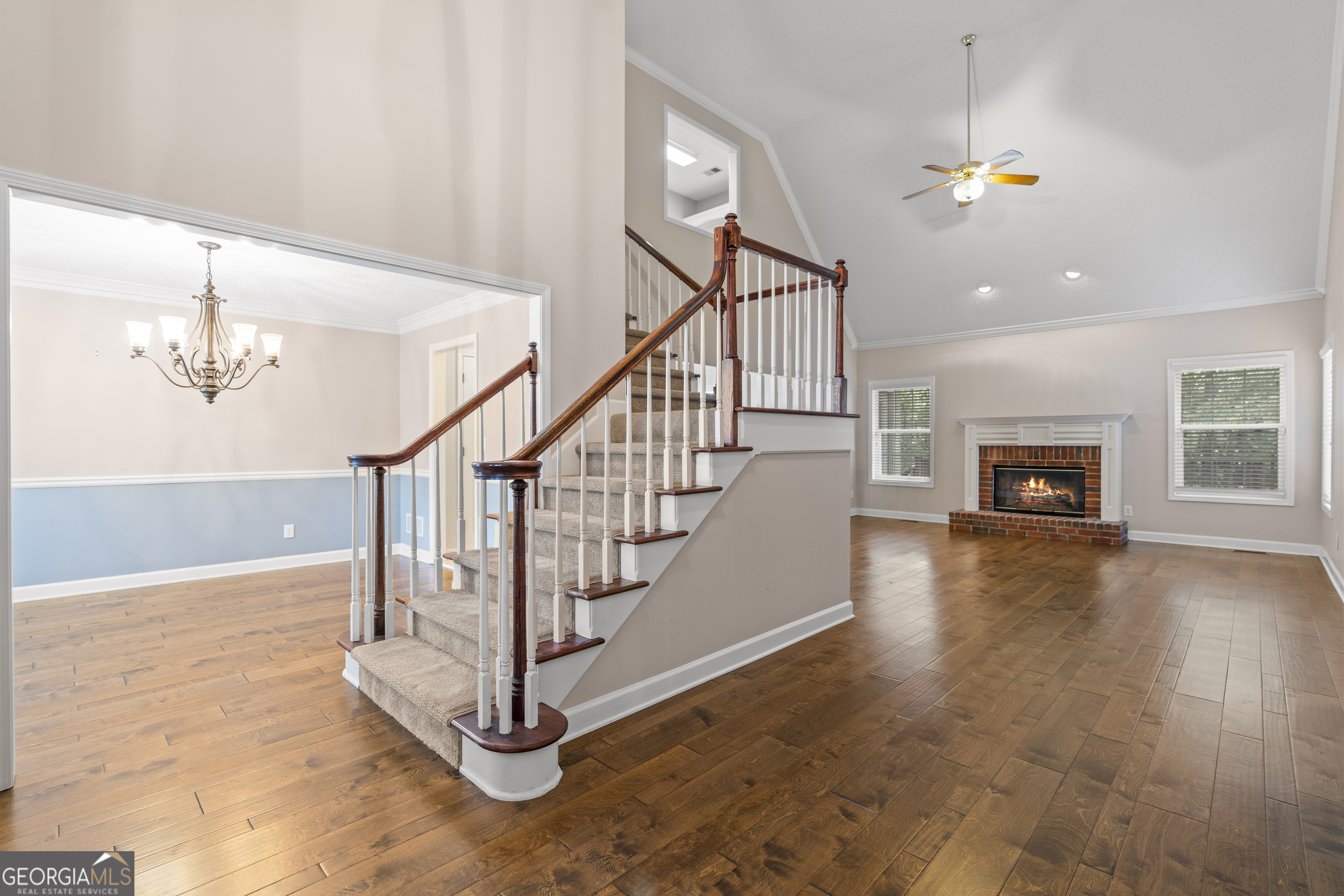 30 Joe Lee DR