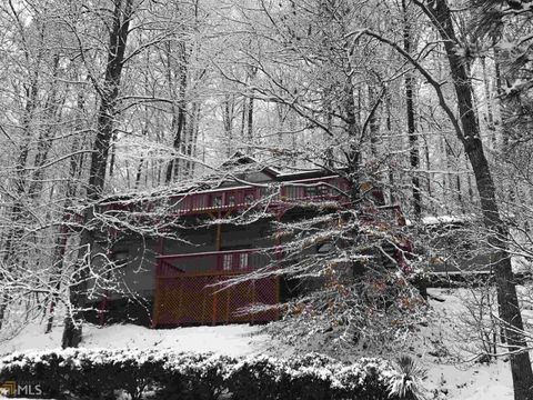 A home in Talking Rock