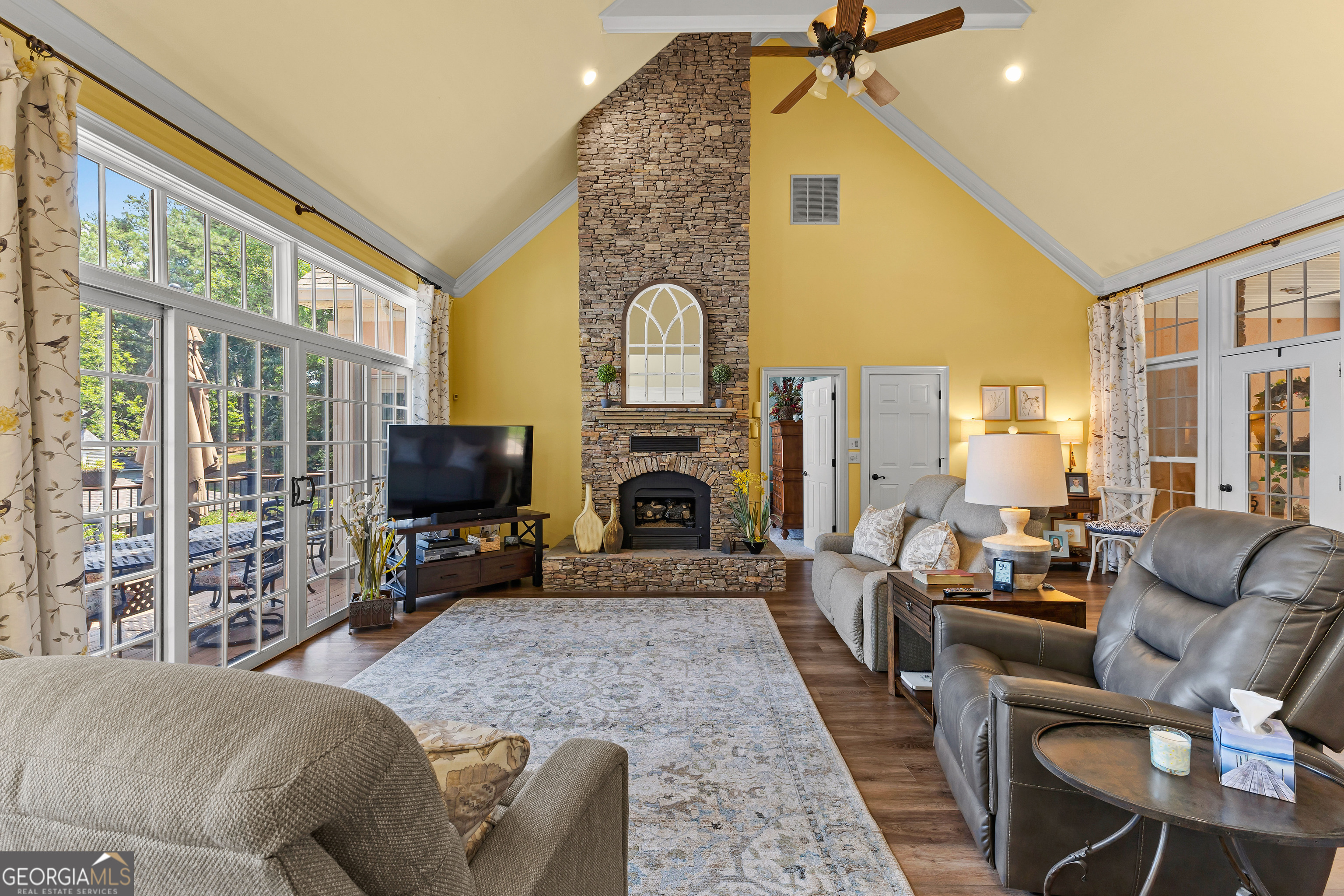 Jackson, Georgia 30233, United States, 3 Bedrooms Bedrooms, ,4 BathroomsBathrooms,Residential,Pending,24255