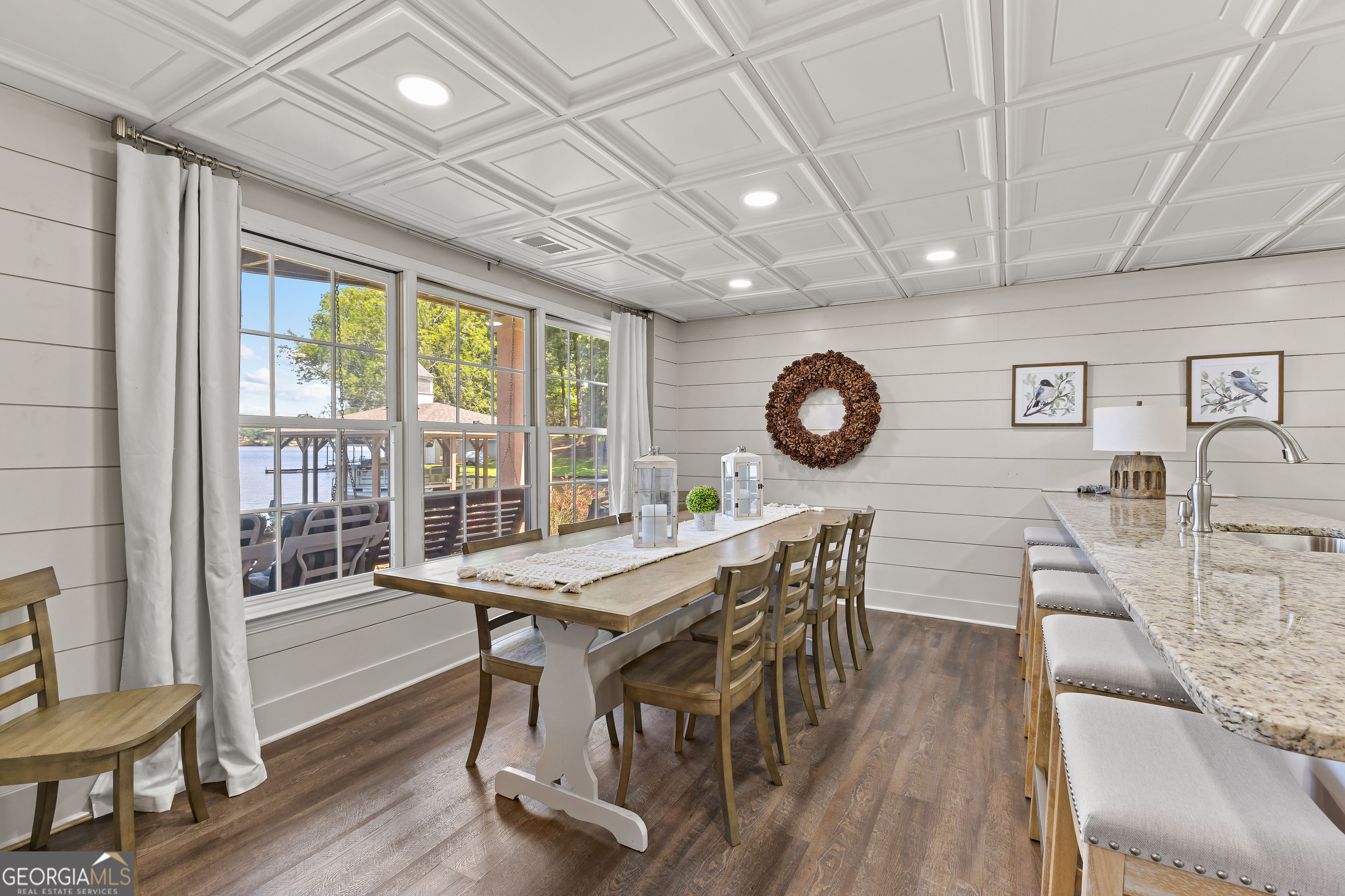 Jackson, Georgia 30233, United States, 3 Bedrooms Bedrooms, ,4 BathroomsBathrooms,Residential,Pending,24255