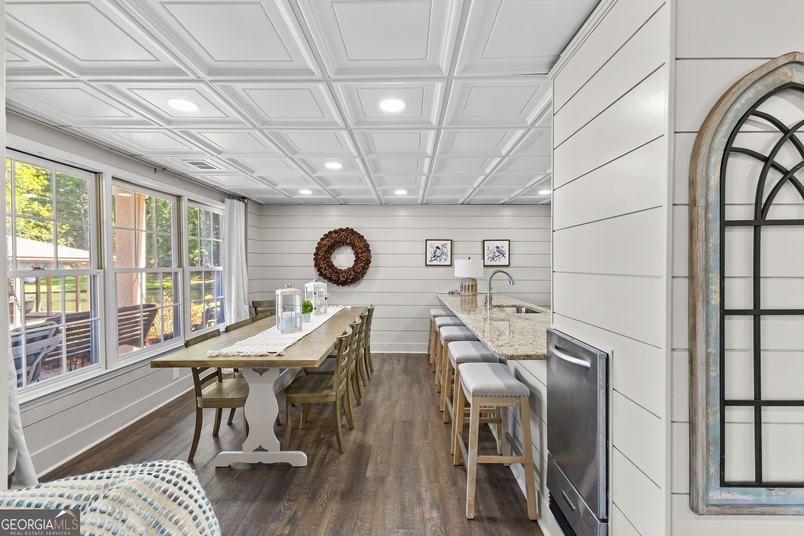 Jackson, Georgia 30233, United States, 3 Bedrooms Bedrooms, ,4 BathroomsBathrooms,Residential,Pending,24255