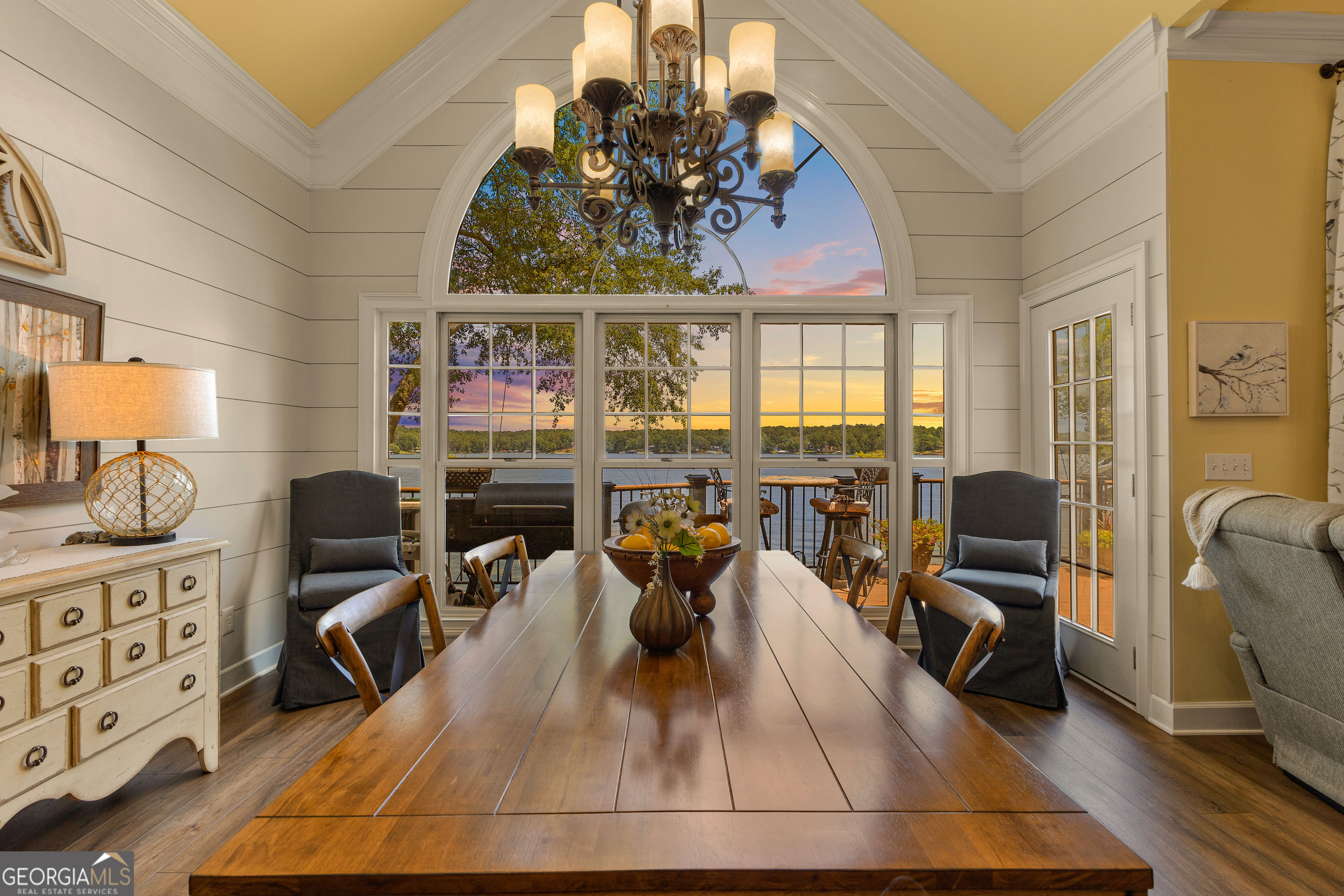 Jackson, Georgia 30233, United States, 3 Bedrooms Bedrooms, ,4 BathroomsBathrooms,Residential,Pending,24255