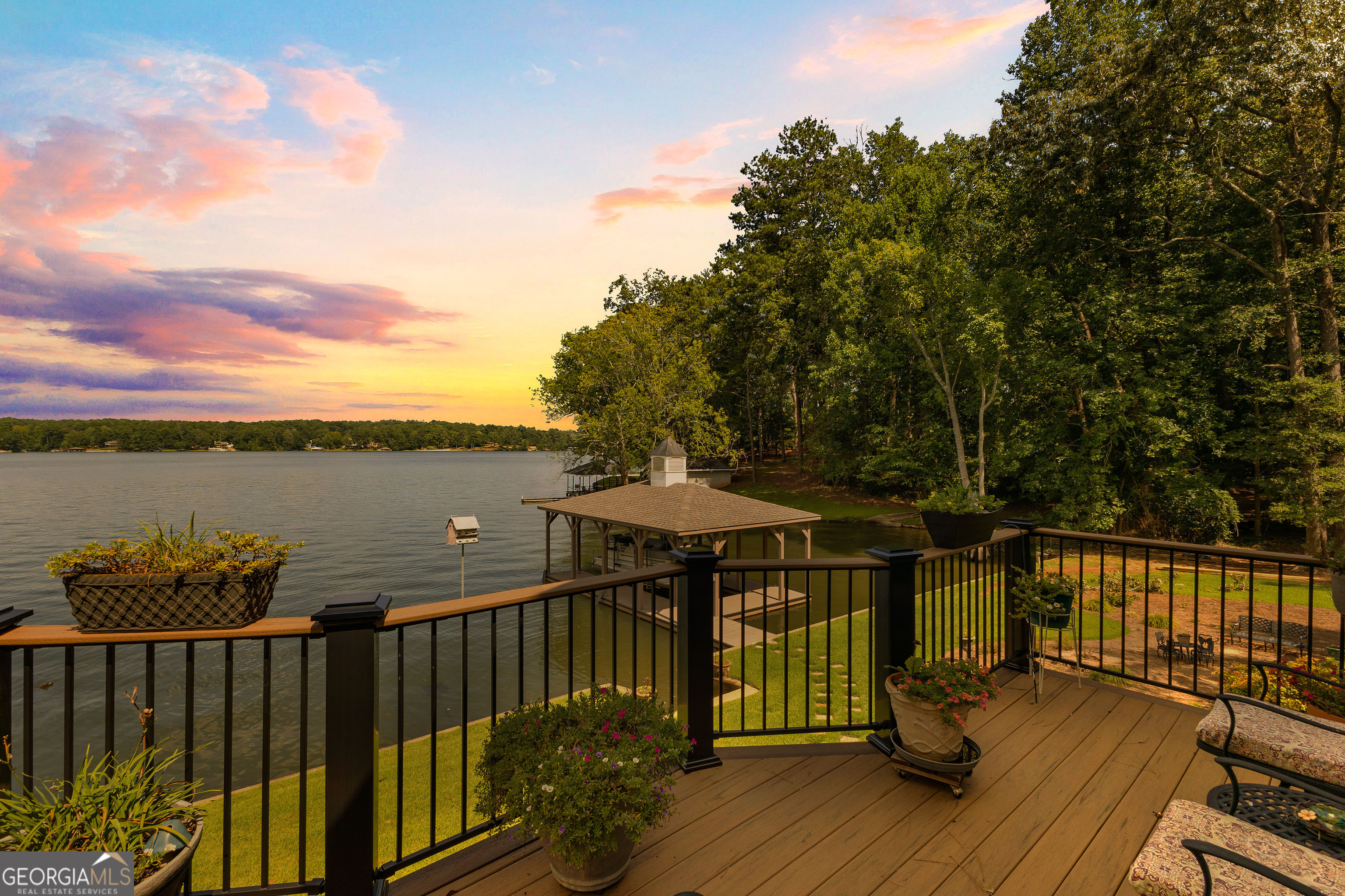 Jackson, Georgia 30233, United States, 3 Bedrooms Bedrooms, ,4 BathroomsBathrooms,Residential,Pending,24255