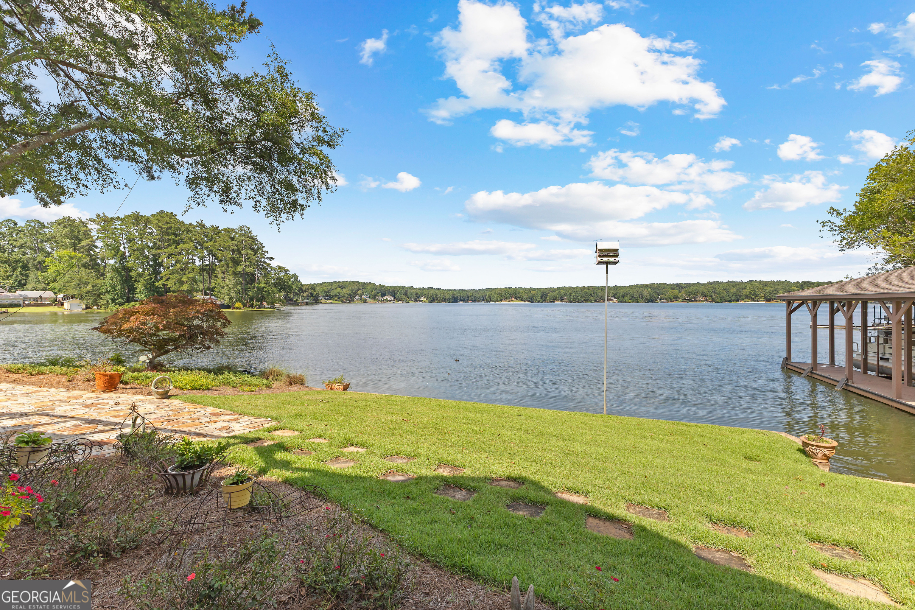 Jackson, Georgia 30233, United States, 3 Bedrooms Bedrooms, ,4 BathroomsBathrooms,Residential,Pending,24255