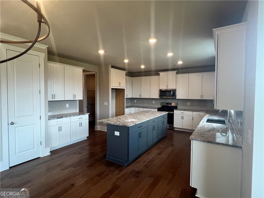 320 Willow CV