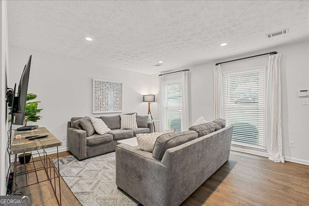 Photo of 840 Rosedale Avenue SE #B, Atlanta, GA 30312 (MLS # 10795330)