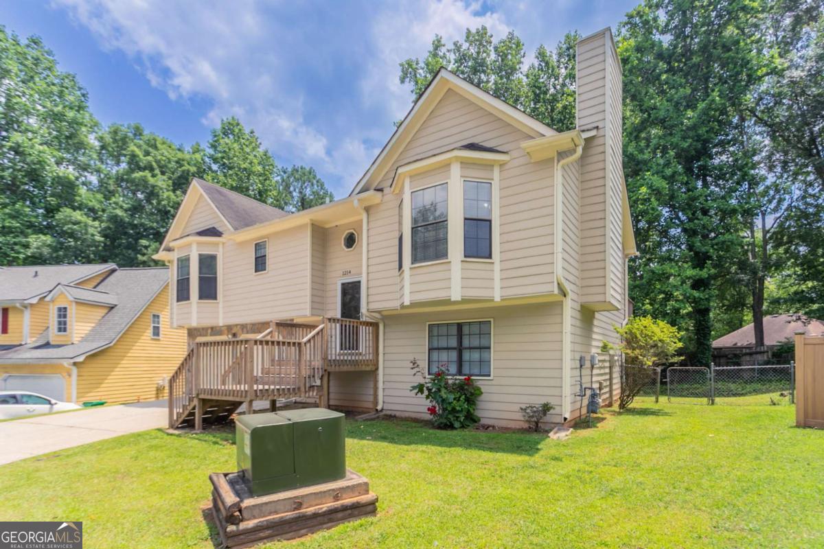 1214 Tyne WAY