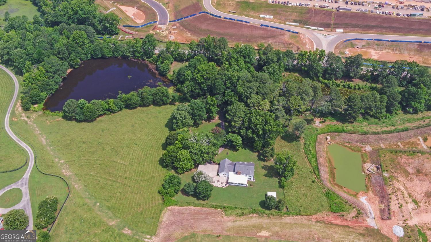6077 Highway 332
