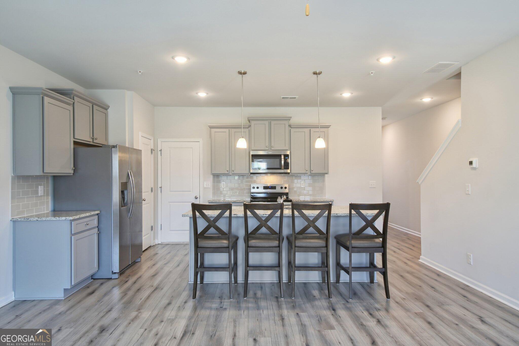11707 Chatham DR