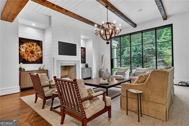 120 Burdette TRL