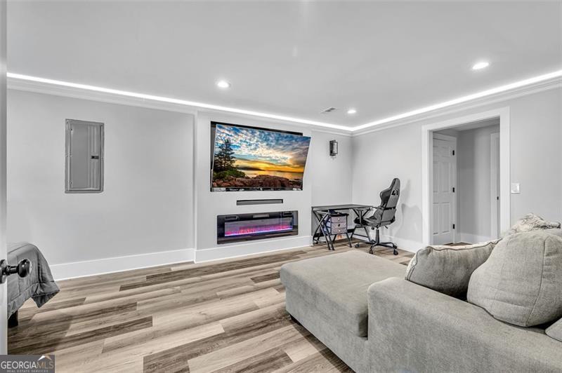 Douglasville, Georgia 30134, United States, 5 Bedrooms Bedrooms, ,3 BathroomsBathrooms,Residential,Active,254684