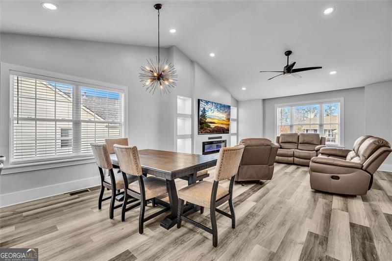 Douglasville, Georgia 30134, United States, 5 Bedrooms Bedrooms, ,3 BathroomsBathrooms,Residential,Active,254684