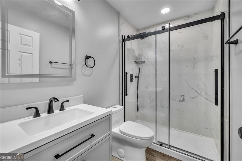 Douglasville, Georgia 30134, United States, 5 Bedrooms Bedrooms, ,3 BathroomsBathrooms,Residential,Active,254684