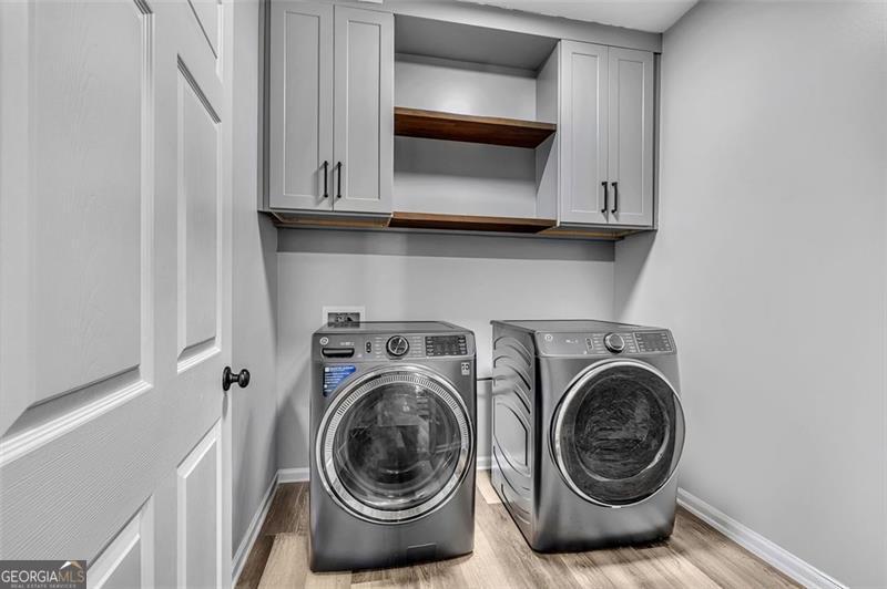 Douglasville, Georgia 30134, United States, 5 Bedrooms Bedrooms, ,3 BathroomsBathrooms,Residential,Active,254684