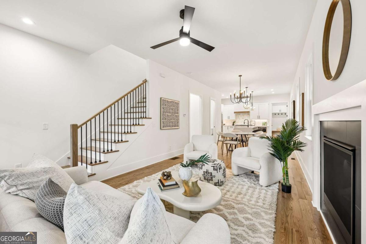 112 1st AVE B