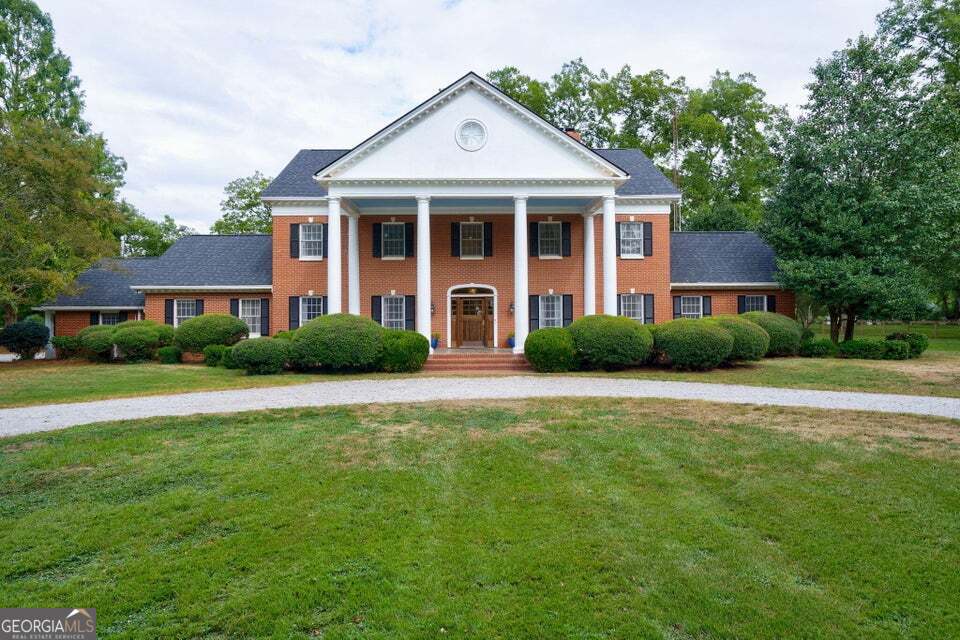 1638 Cedar Rock RD