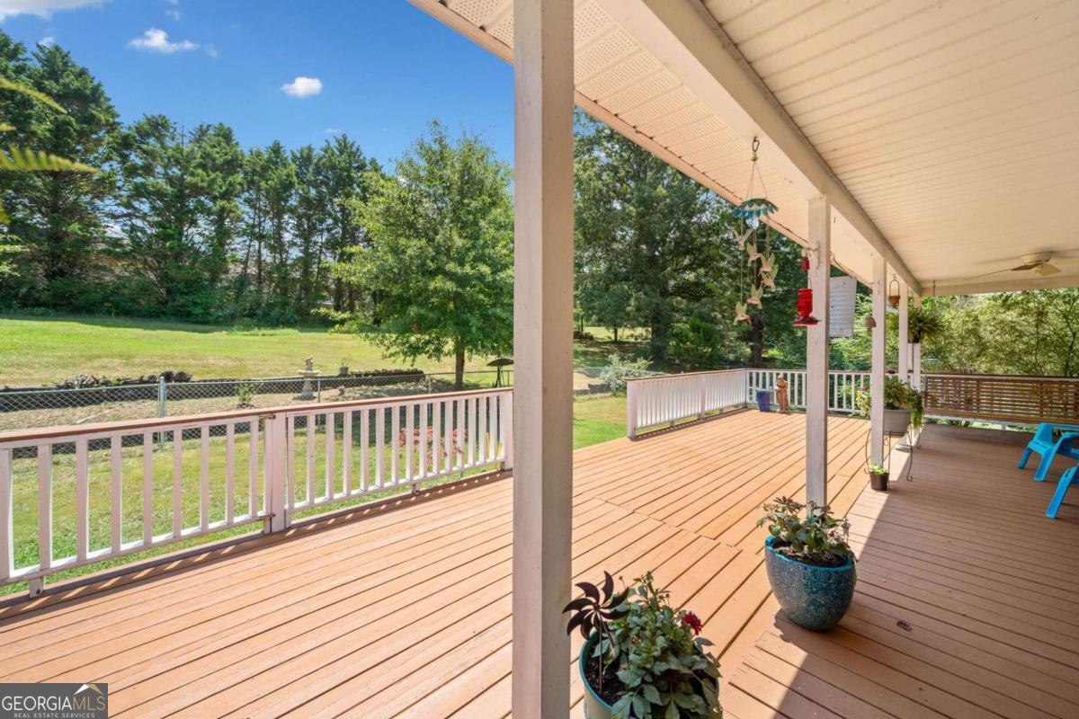 273 Burnt Hickory RD SE