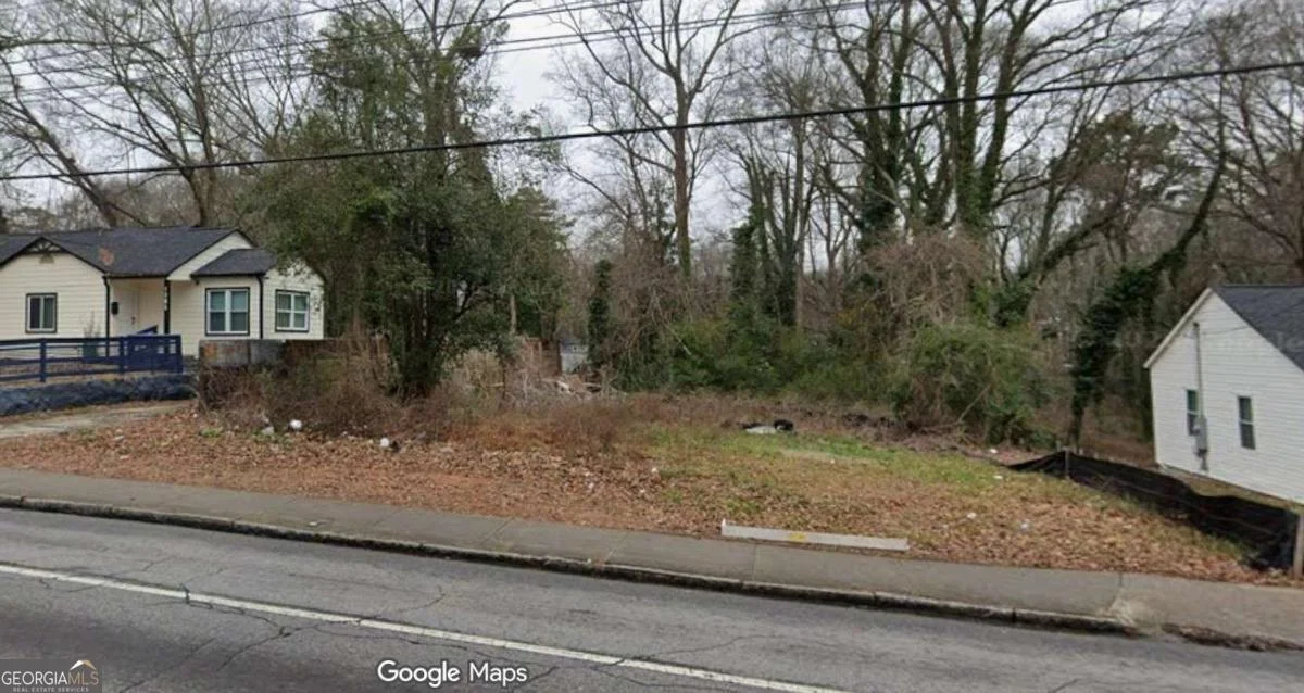 1377 Campbellton Road SW