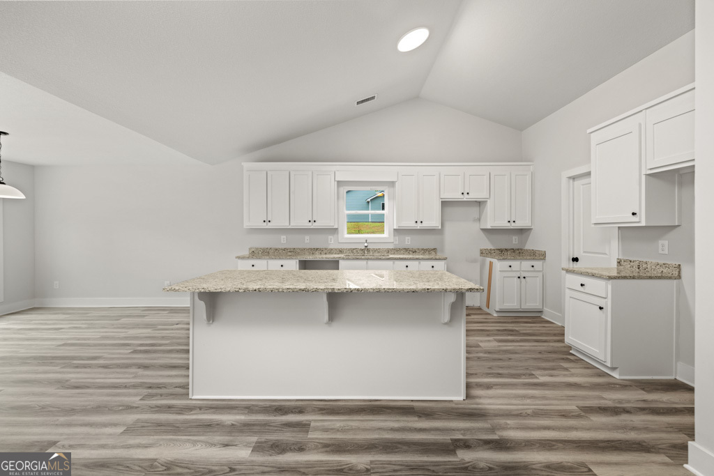 303 Mockingbird LN 22