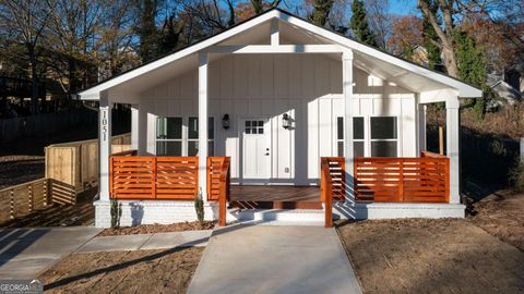 Photo of 1051 Harwell Street NW, Atlanta, GA 30314 (MLS # 10658279)