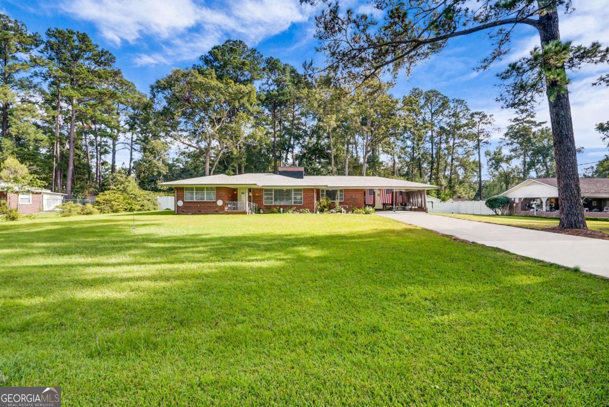 97 Azalea AVE