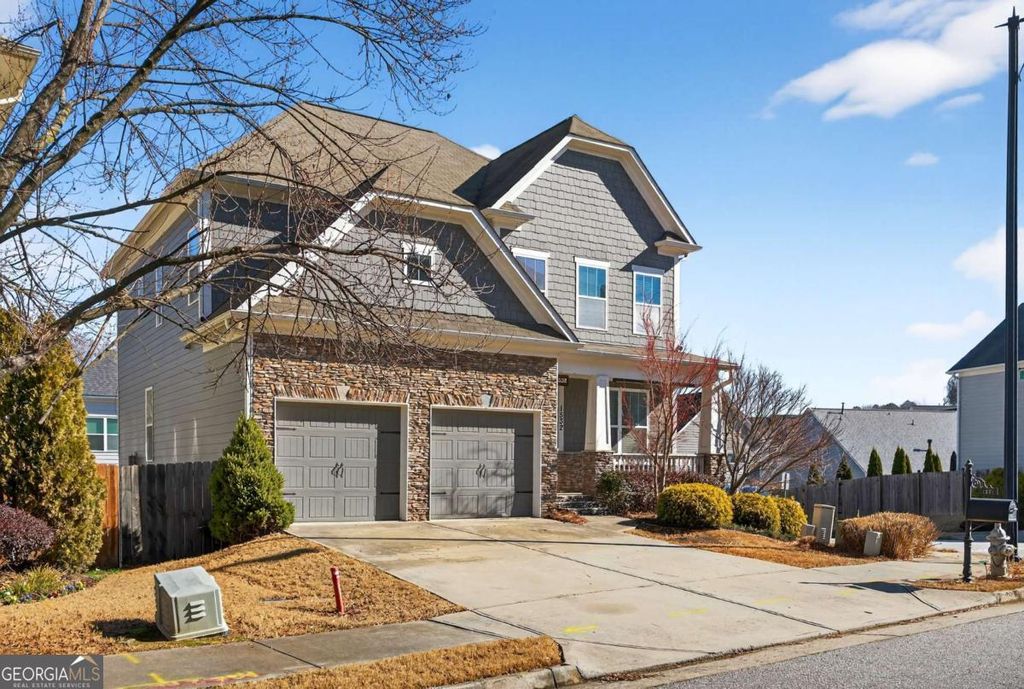 Photo of 1532 Craftsman Road NW, Atlanta, GA 30318 (MLS # 10695728)