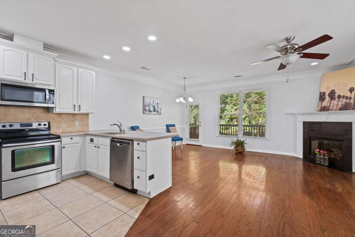 Sherwin Townhomes - Residential