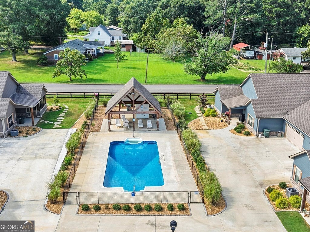 Photo of 86 Maddox Lane #86, Chatsworth, GA 30705 (MLS # 10799590)