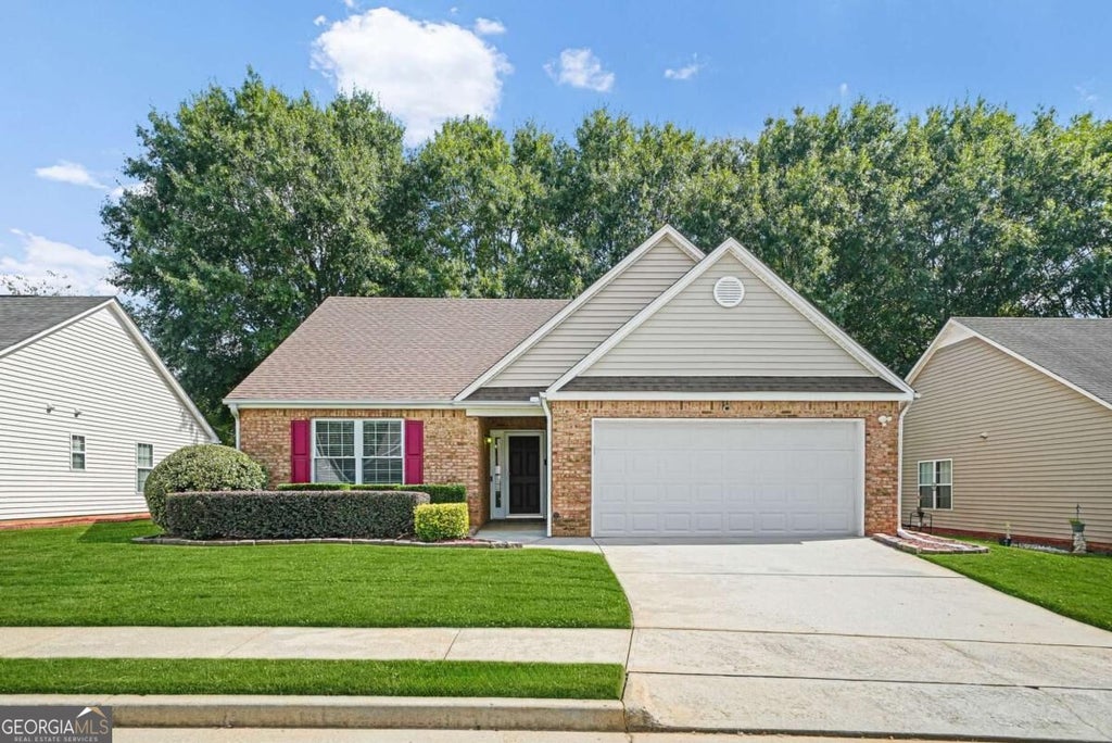 Photo of 504 Mockingbird Lane, Loganville, GA 30052 (MLS # 10854673)