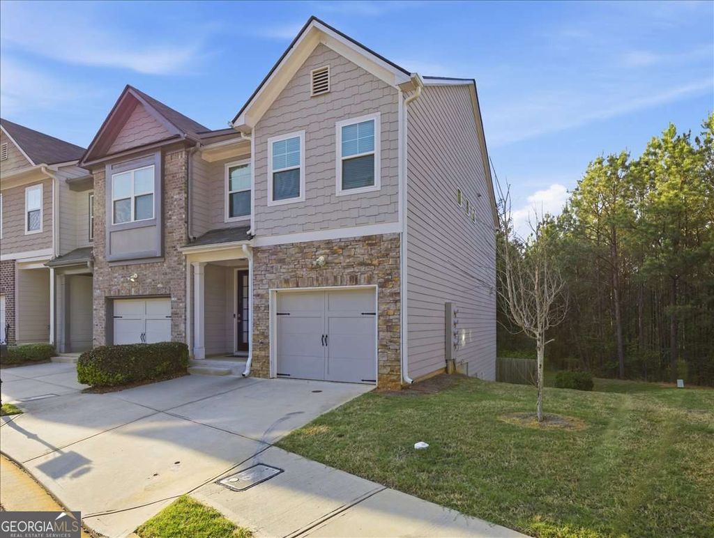 Photo of 1000 Belfry Terrace, Fairburn, GA 30213 (MLS # 10763123)
