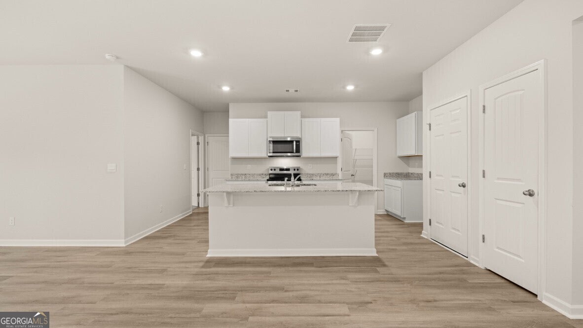 3029 Manor Hill PL
