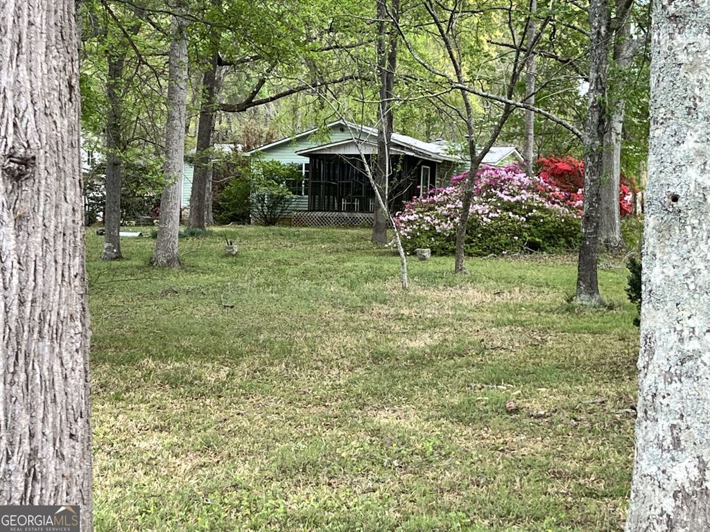 Photo of 1010 Crooked Creek Road, Eatonton, GA 31024 (MLS # 10721878)