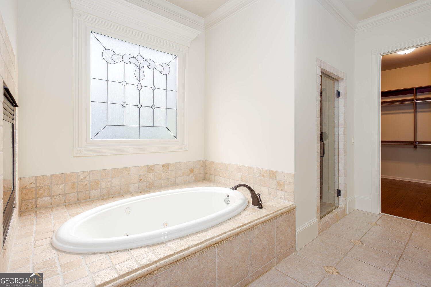 North Hembree Manor - Residential
