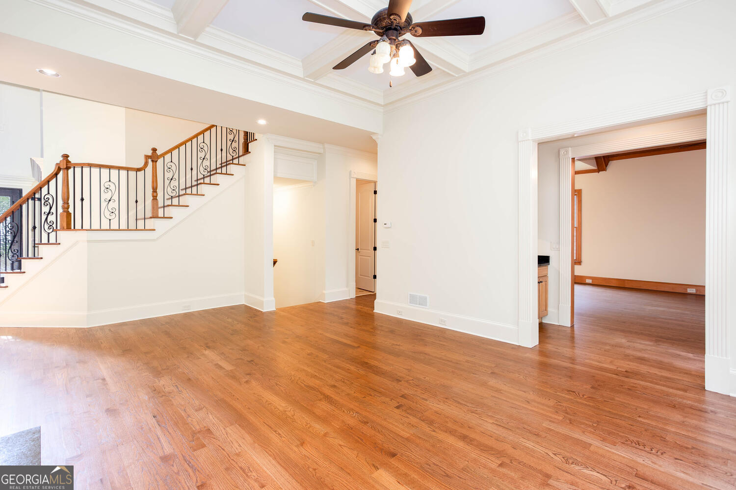 North Hembree Manor - Residential