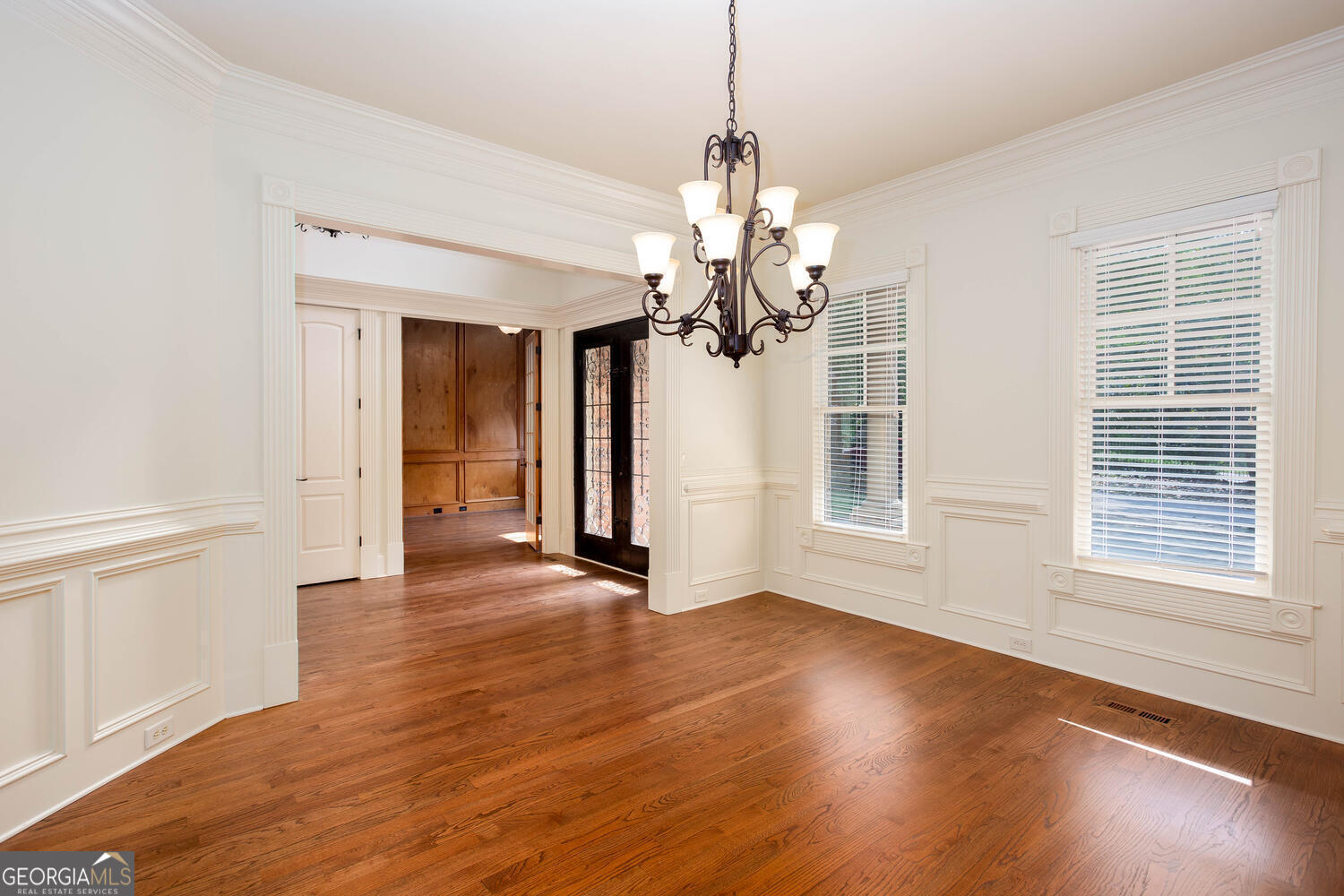 North Hembree Manor - Residential