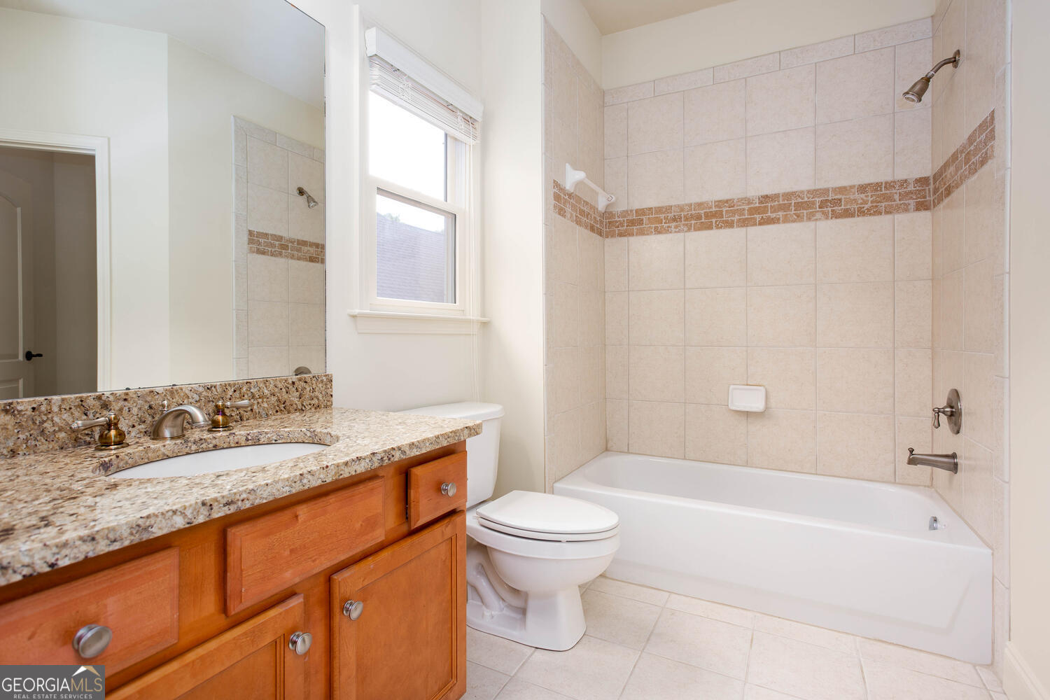 North Hembree Manor - Residential
