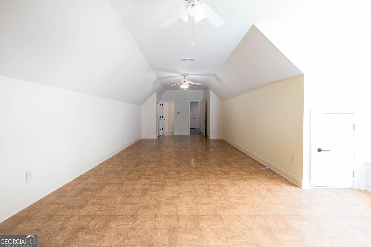 North Hembree Manor - Residential
