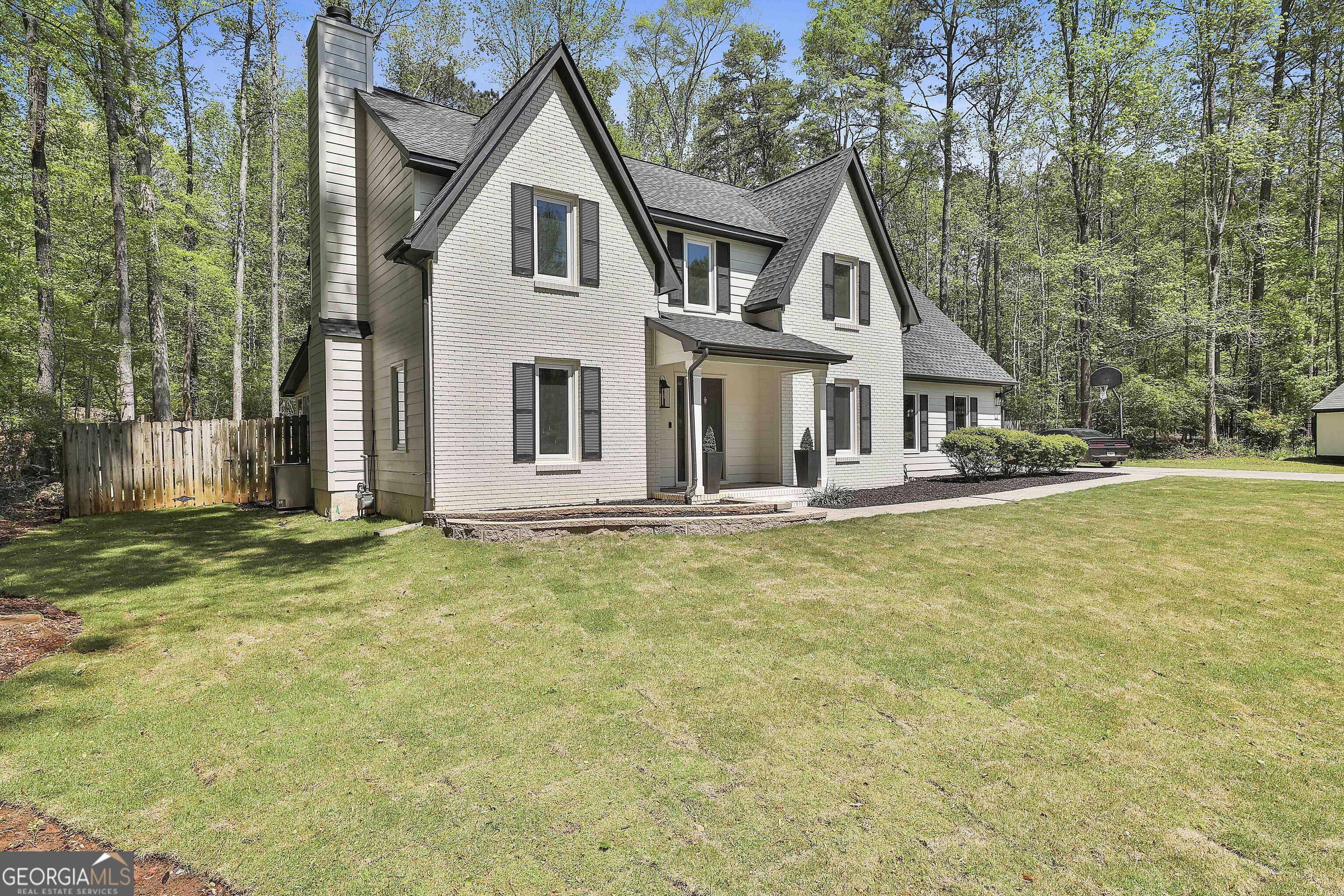 214 Windgate CT