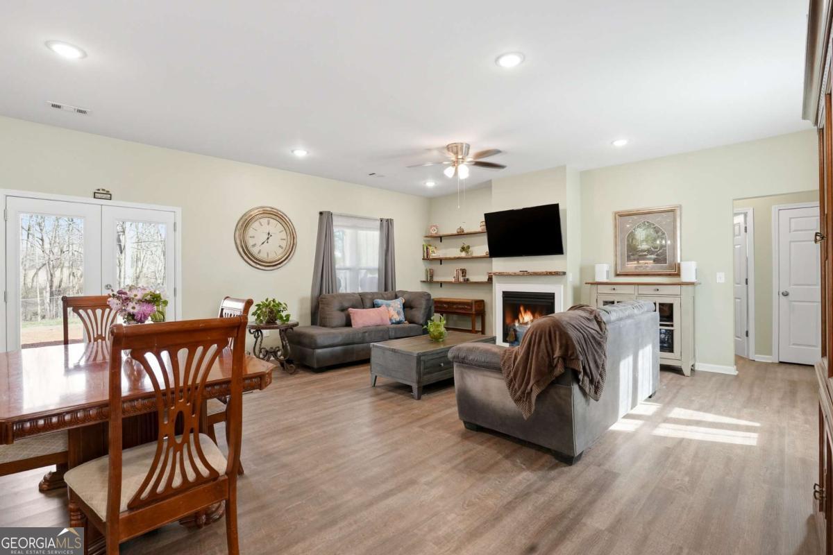 1540 Willow Gate TRCE