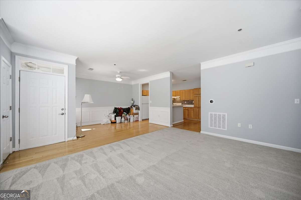 218 Edinburgh CT 218