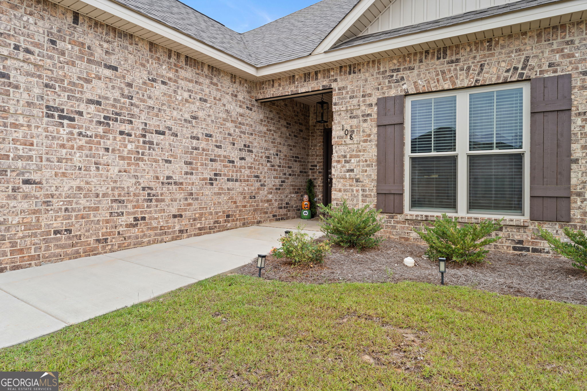 108 Black Birch Ln